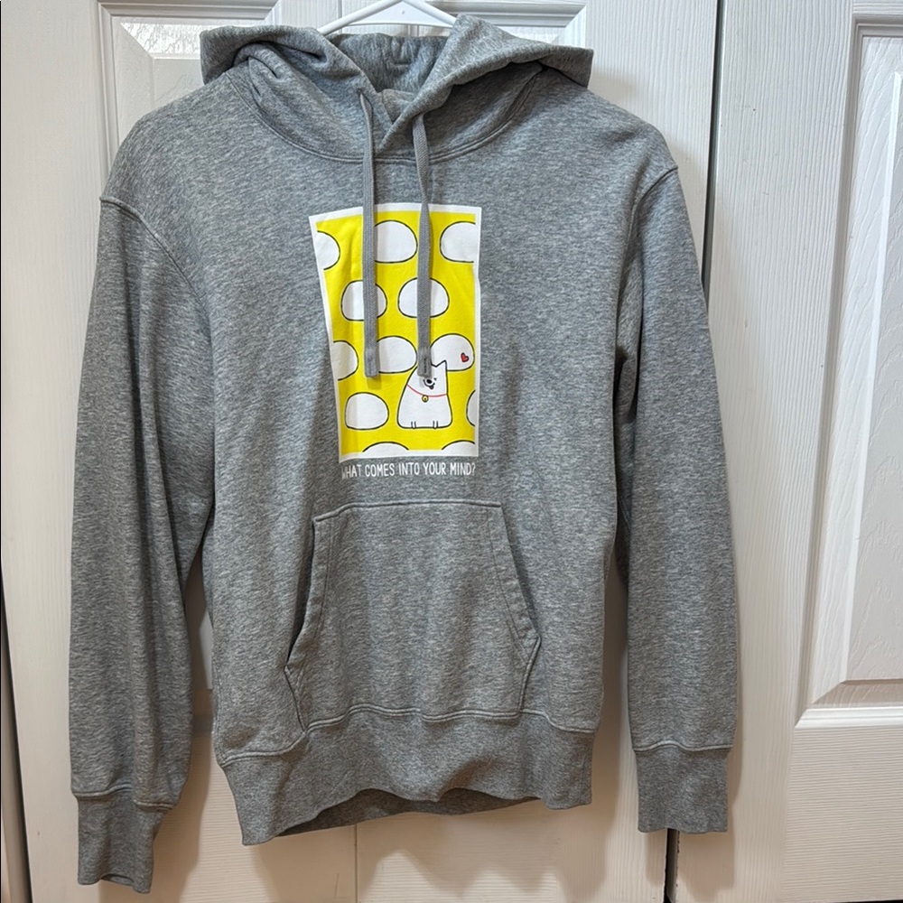 Uniqlo Gray Dog Graphic Hoodie